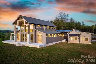 2013 Hitching Post Trl, Lenoir, NC 28645 - Photo 2