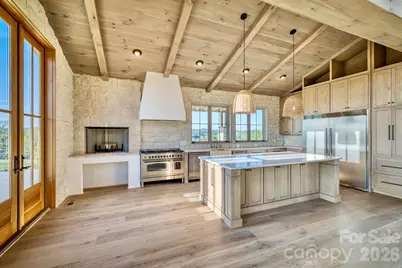 2013 Hitching Post Trail, Lenoir, NC 28645 - Photo 18