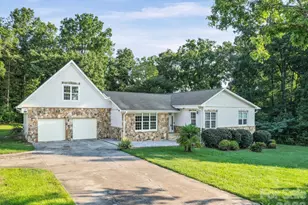 605 Allen Wy, Indian Trail, NC 28079 - Photo 2