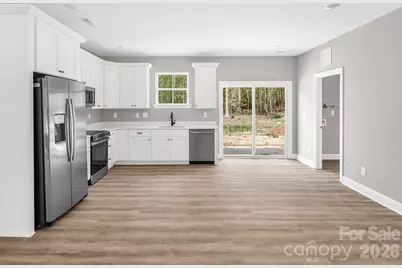 318 Stanback Street, Mount Gilead, NC 27306 - Photo 6