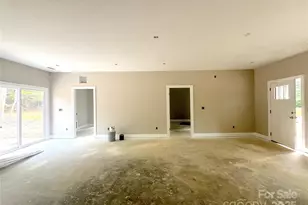 318 Stanback St, Mount Gilead, NC 27306 - Photo 4