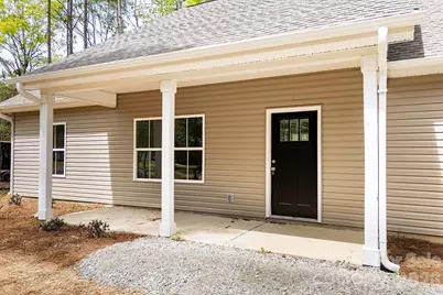 318 Stanback Street, Mount Gilead, NC 27306 - Photo 6