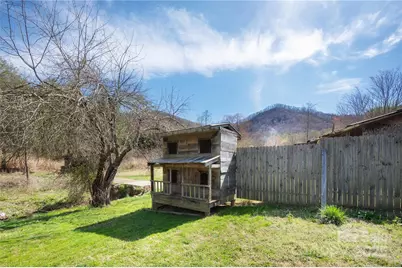 492 Paint Fork Road, Barnardsville, NC 28709 - Photo 8