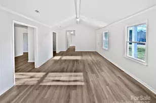 4700 Misty Hill Ln, Gastonia, NC 28056 - Photo 4