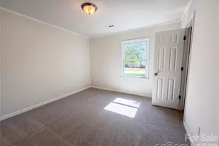 4700 Misty Hill Ln, Gastonia, NC 28056 - Photo 8