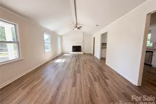 4700 Misty Hill Ln, Gastonia, NC 28056 - Photo 2