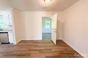 4700 Misty Hill Ln, Gastonia, NC 28056 - Photo 6