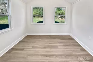 4700 Misty Hill Ln, Gastonia, NC 28056 - Photo 10