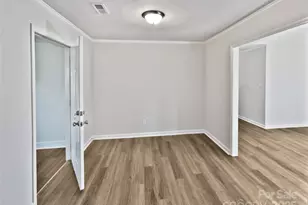 4700 Misty Hill Ln, Gastonia, NC 28056 - Photo 8