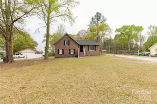 2220 Ross Cauthen Rd, Lancaster, SC 29720 - Photo 4