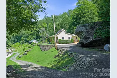 427 Johnson Cemetery Road, Bakersville, NC 28705 - Photo 24