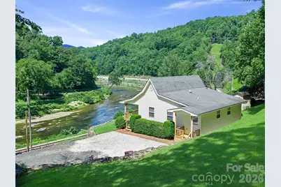 427 Johnson Cemetery Road, Bakersville, NC 28705 - Photo 2