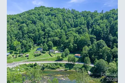 427 Johnson Cemetery Road, Bakersville, NC 28705 - Photo 16