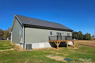 2937 Frank Whisnant Rd, Morganton, NC 28655 - Photo 2