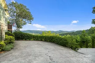 288 Hawks Point Dr, Zirconia, NC 28790 - Photo 44