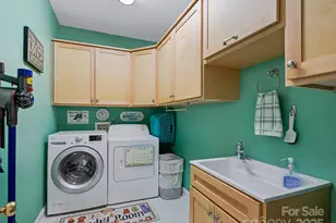 288 Hawks Point Dr, Zirconia, NC 28790 - Photo 20