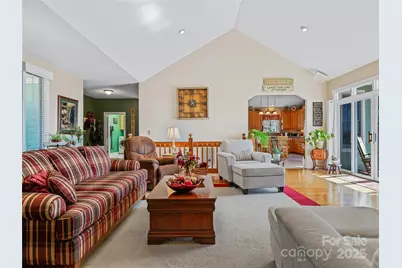 288 Hawks Point Drive, Zirconia, NC 28790 - Photo 6