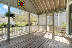 2 Llama Vista Ct, Black Mountain, NC 28711 - Photo 20