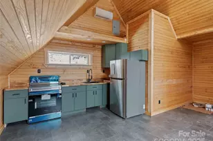 137 Red Maple Ln, Burnsville, NC 28714 - Photo 44