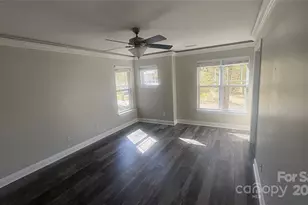 1134 Riverside Dr, Charlotte, NC 28214 - Photo 14