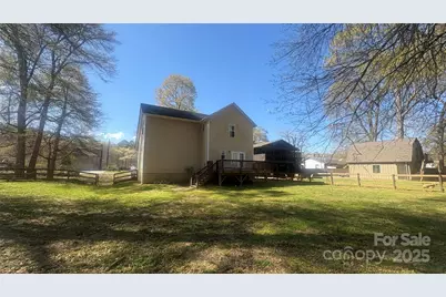 1134 Riverside Drive, Charlotte, NC 28214 - Photo 4