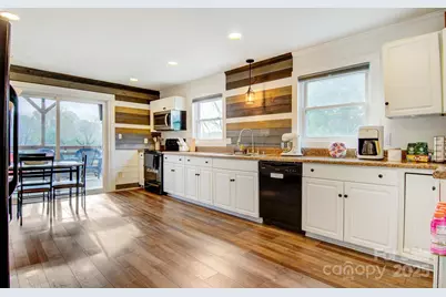 403 Spruce Street, Lenoir, NC 28645 - Photo 30