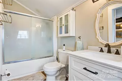 403 Spruce Street, Lenoir, NC 28645 - Photo 6