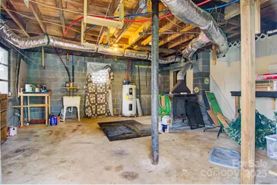 403 Spruce Street, Lenoir, NC 28645 - Photo 12