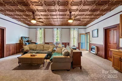 305 Ficker Circle, Hendersonville, NC 28739 - Photo 10