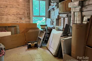 305 Ficker Cir, Hendersonville, NC 28739 - Photo 36