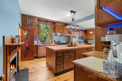 305 Ficker Circle, Hendersonville, NC 28739 - Photo 12