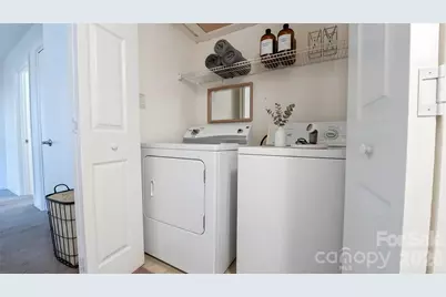 1832 J Julian Lane #D, Charlotte, NC 28208 - Photo 6