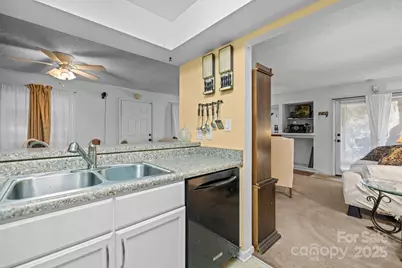 1832 J Julian Lane #D, Charlotte, NC 28208 - Photo 14