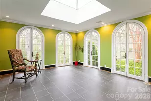 31 Busbee Rd, Asheville, NC 28803 - Photo 12