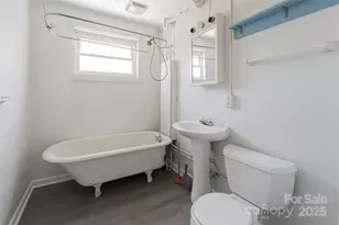 2 Evergreen Ave, Asheville, NC 28806 - Photo 28