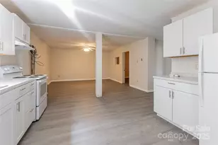 2 Evergreen Ave, Asheville, NC 28806 - Photo 18