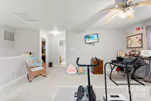 2011 Dunsmore Ln, Waxhaw, NC 28173 - Photo 16