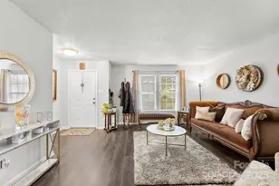 2011 Dunsmore Ln, Waxhaw, NC 28173 - Photo 4