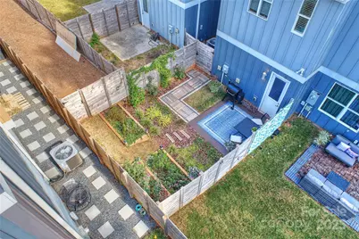 1651 Duckworth Avenue, Charlotte, NC 28208 - Photo 32