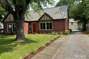 634 Rutherford Road S, Marion, NC 28752 - Photo 4