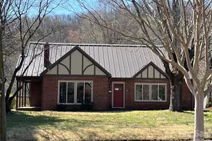 634 Rutherford Road S, Marion, NC 28752 - Photo 2