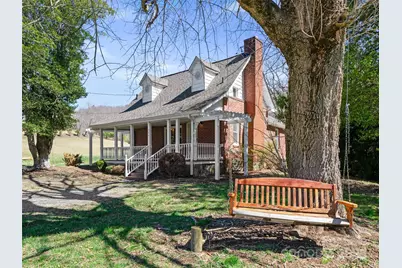 384 Flat Creek Road, Fairview, NC 28730 - Photo 2