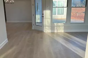 3027 Five Crk Rd, Charlotte, NC 28213 - Photo 6