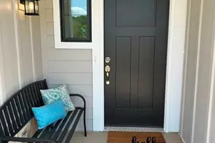 3027 Five Crk Rd, Charlotte, NC 28213 - Photo 2