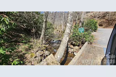 24 Village Lane, Waynesville, NC 28786 - Photo 2