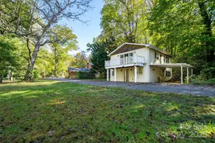 21 Riverbend Rd, Canton, NC 28716 - Photo 6