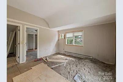 61 Riverbend Road, Canton, NC 28716 - Photo 18