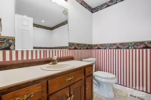 3730 Club House Drive Northeast,, Conover, NC 28613 - Photo 16