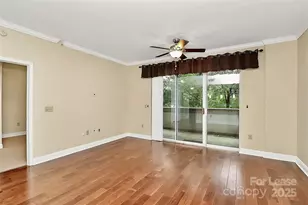 300 W 5th St, Charlotte, NC 28202 - Photo 22