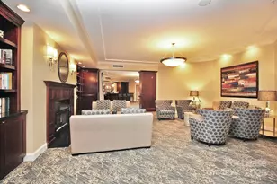 300 W 5th St, Charlotte, NC 28202 - Photo 10